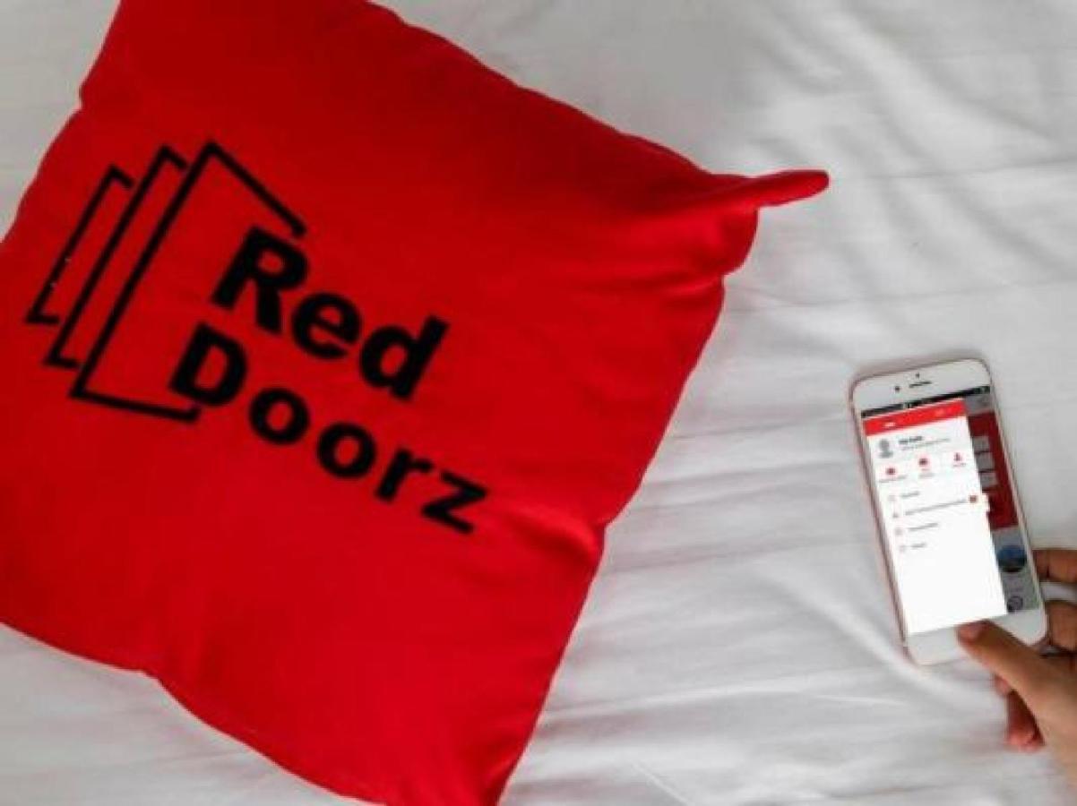 Reddoorz Plus Near Sukajadi 2 Bandung Esterno foto